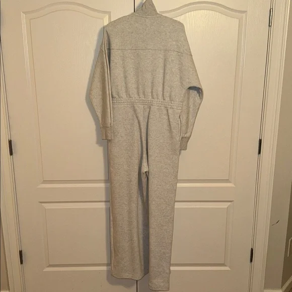 Nike Tech Fleece White Full-Zip Wide-Leg Jumpsuit - Picture 3 of 5